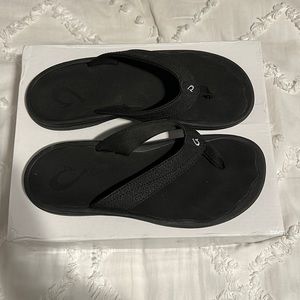 Olukai Womens Ohana Black Size 7